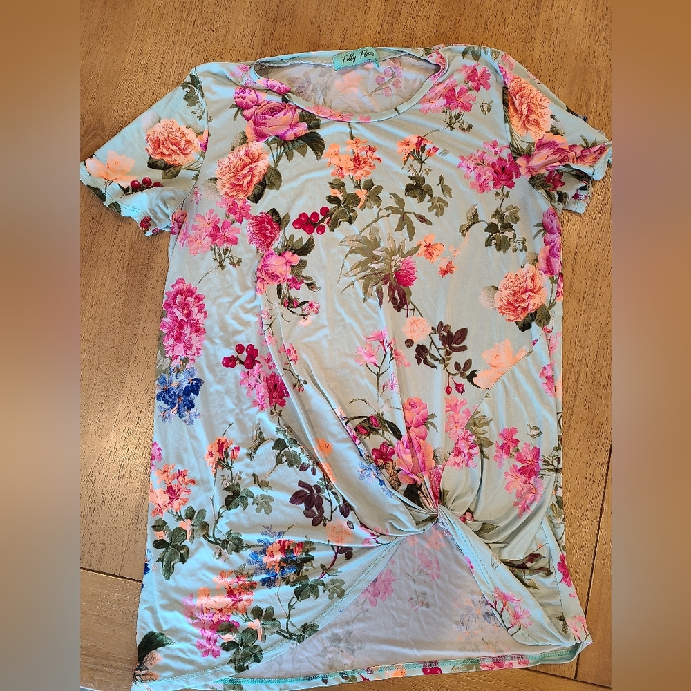 Floral top